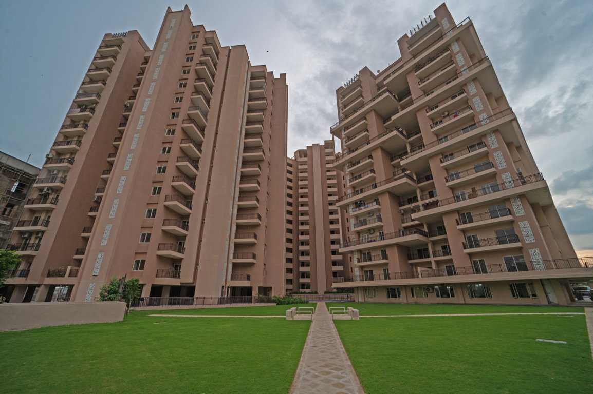 lux-vaishali-nagar-jaipur-3-bhk-apartment